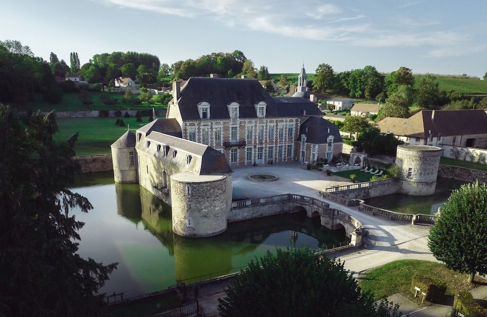 Le Château d'Etoges - Champagne 1
