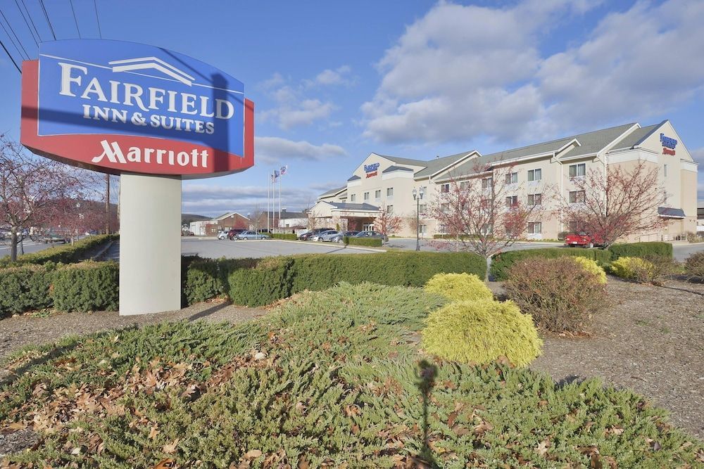 Fairfield Inn and Suites by Marriott Williamsport 1