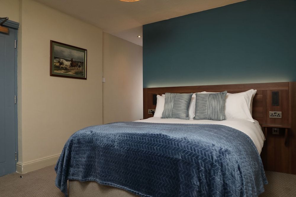 The Victoria Hotel 1