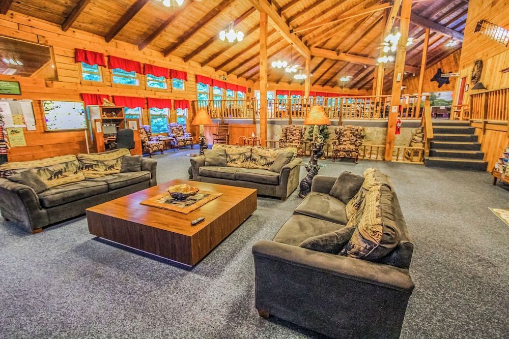 Smoketree Lodge 2