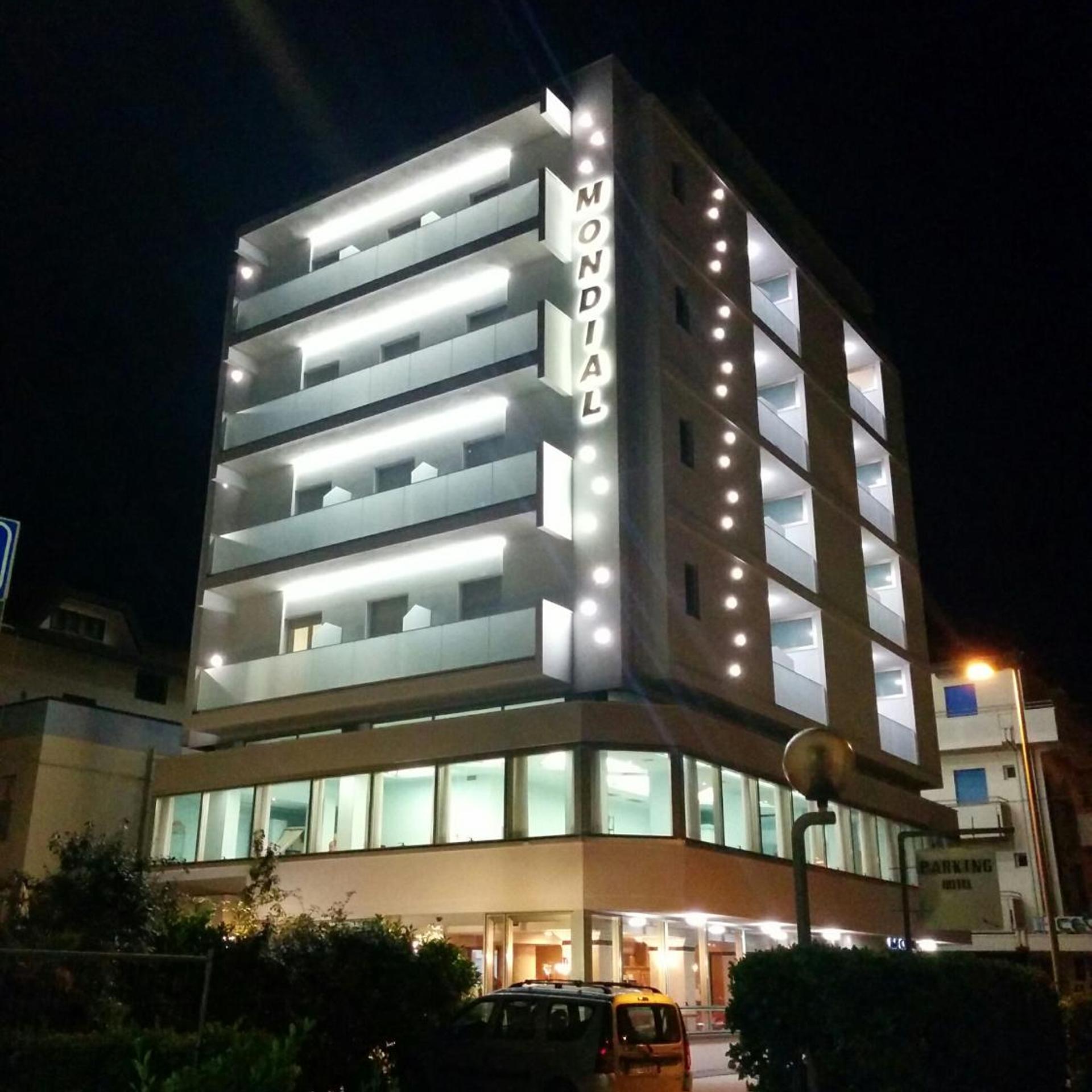Hotel Mondial 1