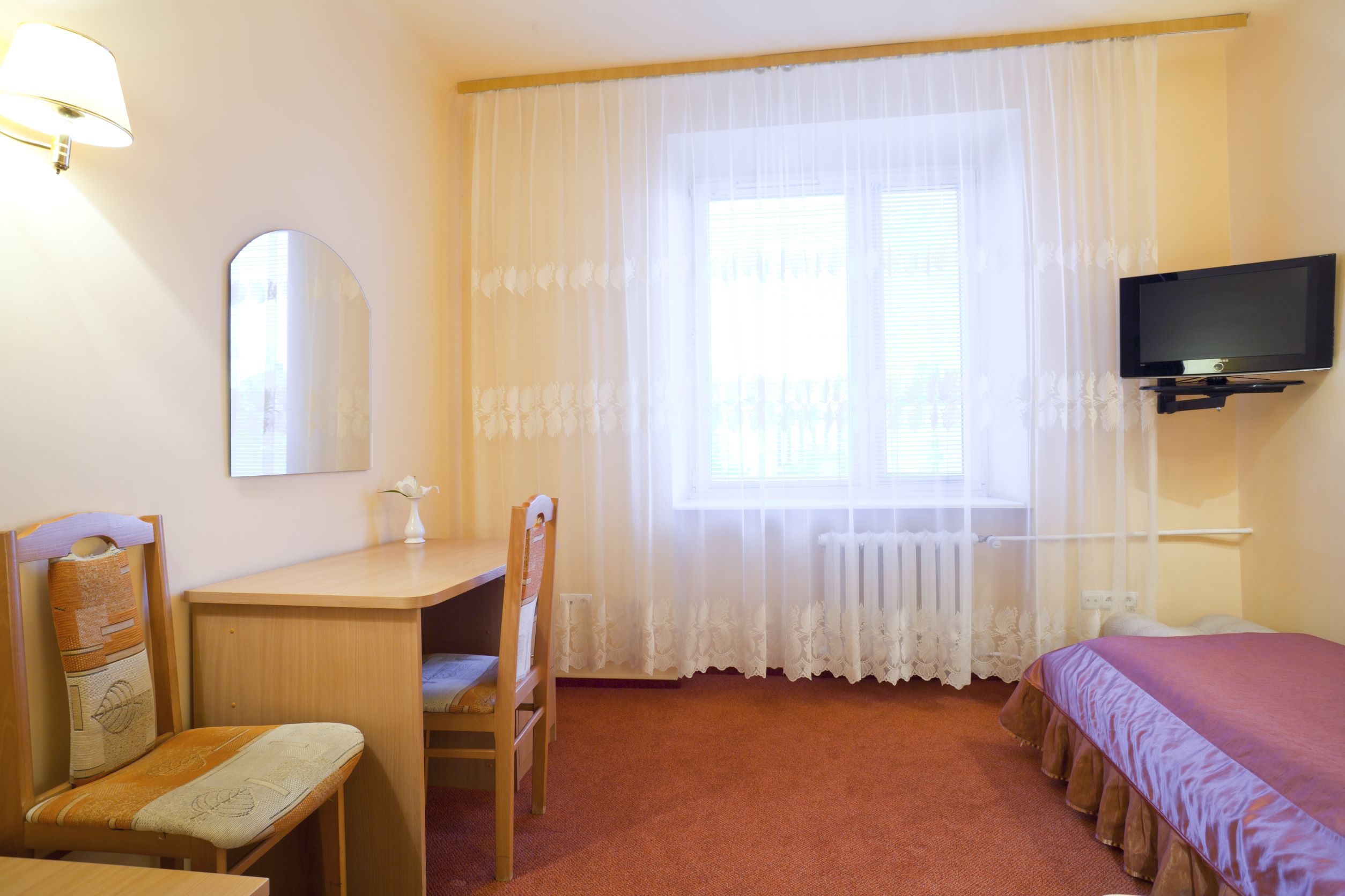 Hotel Iskra 1