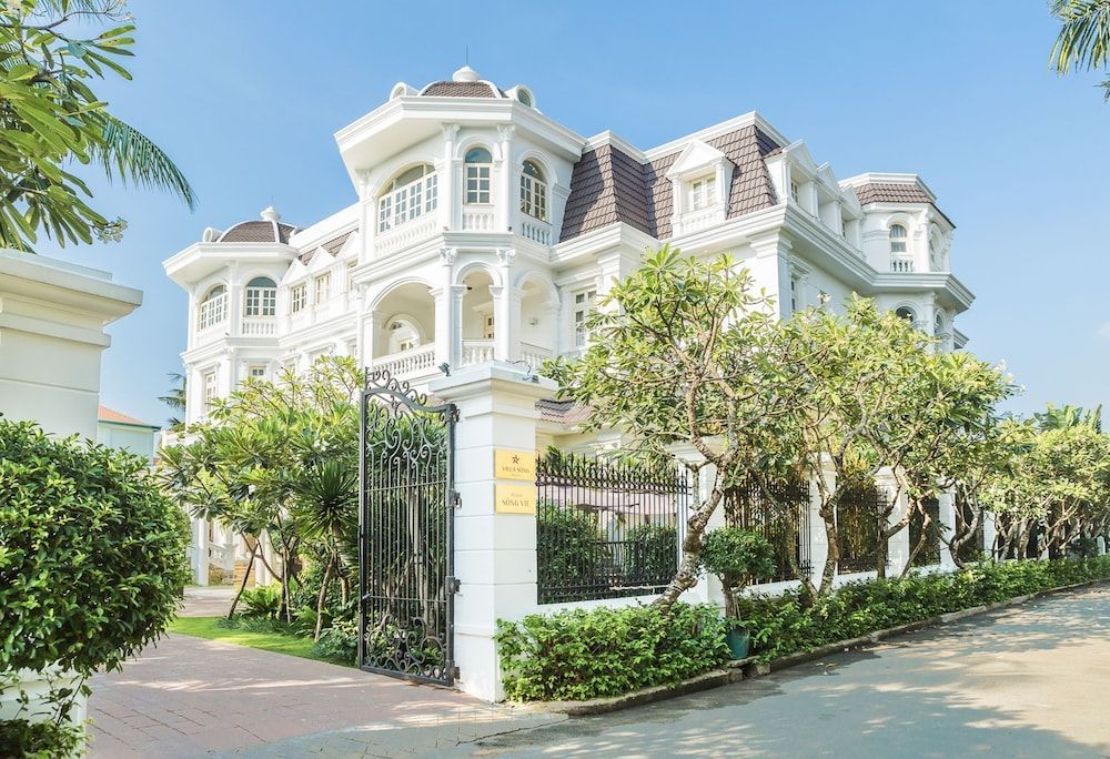 Villa Song Saigon 1
