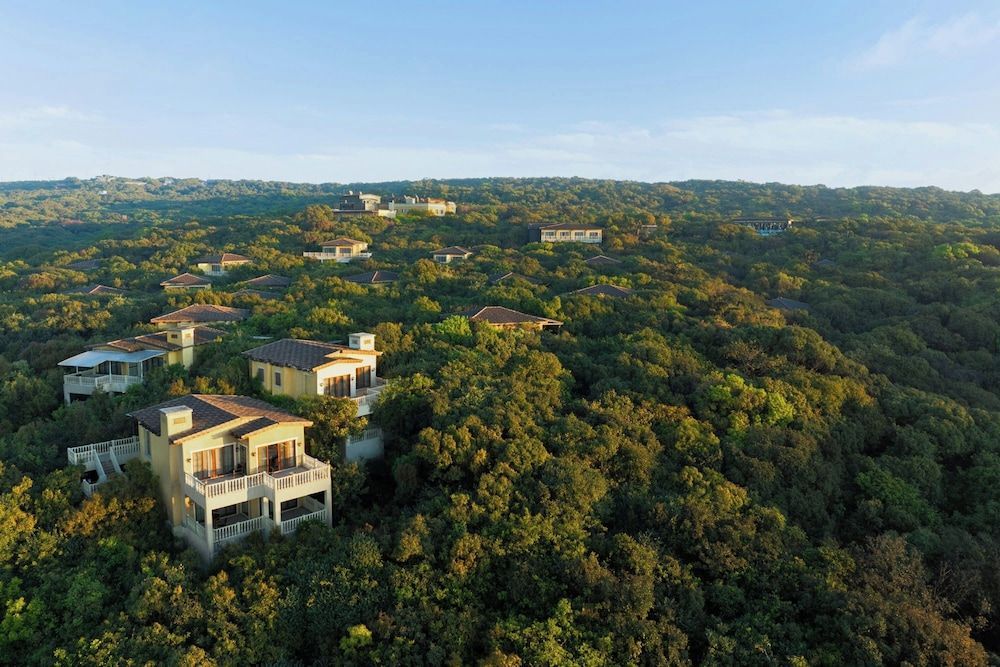Le Meridien Mahabaleshwar Resort & Spa 1