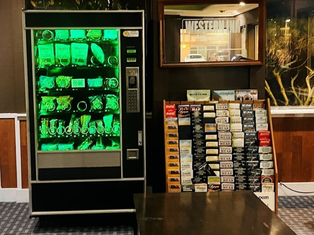 Western Inn Lakewood 2