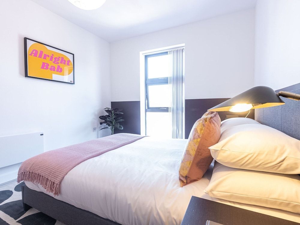 Victoria Square Two-bed Accommodation by Belvilla 2