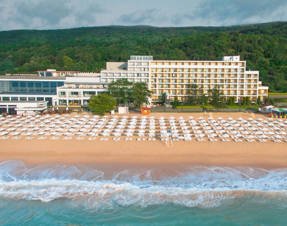 GRIFID Encanto Beach Hotel - MediSPA, Ultra All Inclusive & Private Beach 1