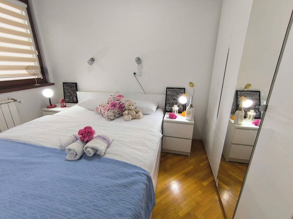 Chengic Villa Comfort - Modern 2-Bedroom 2