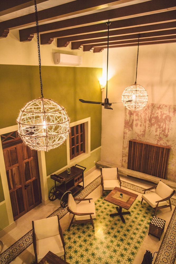 TreeHouse Boutique Hotel - Adults Only 1