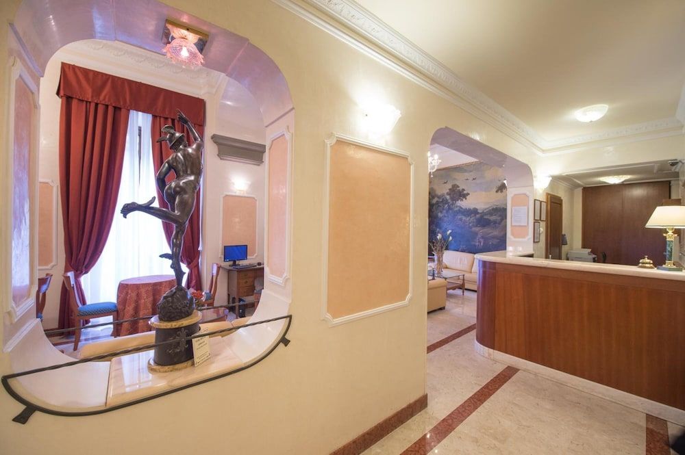 Strozzi Palace Hotel 2