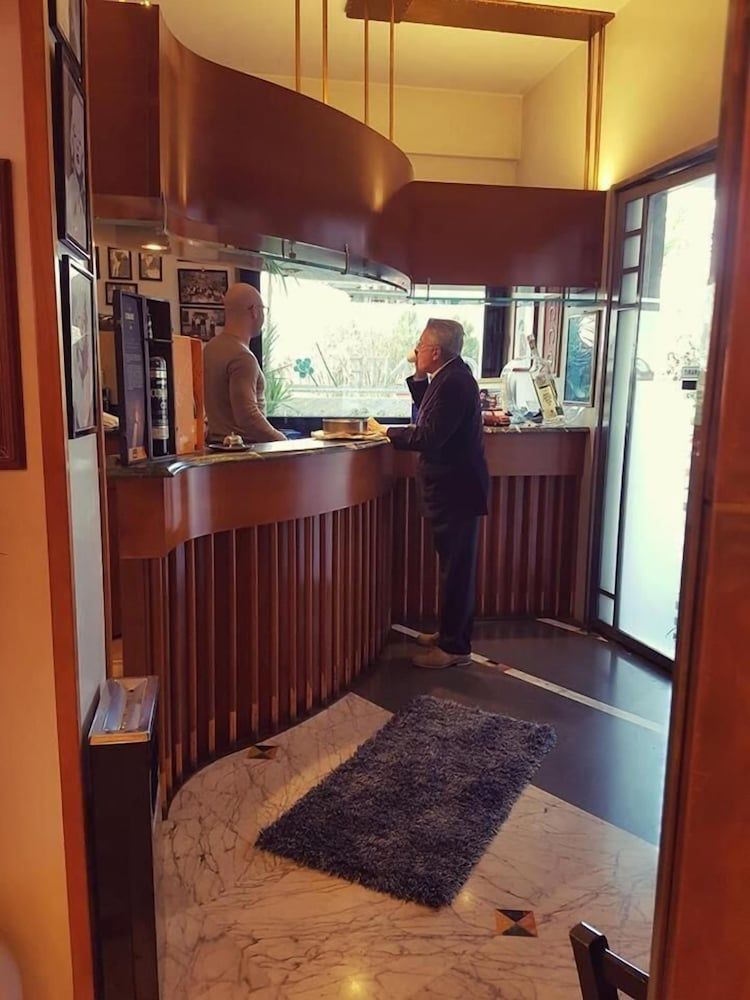 Hotel Intervallo 2