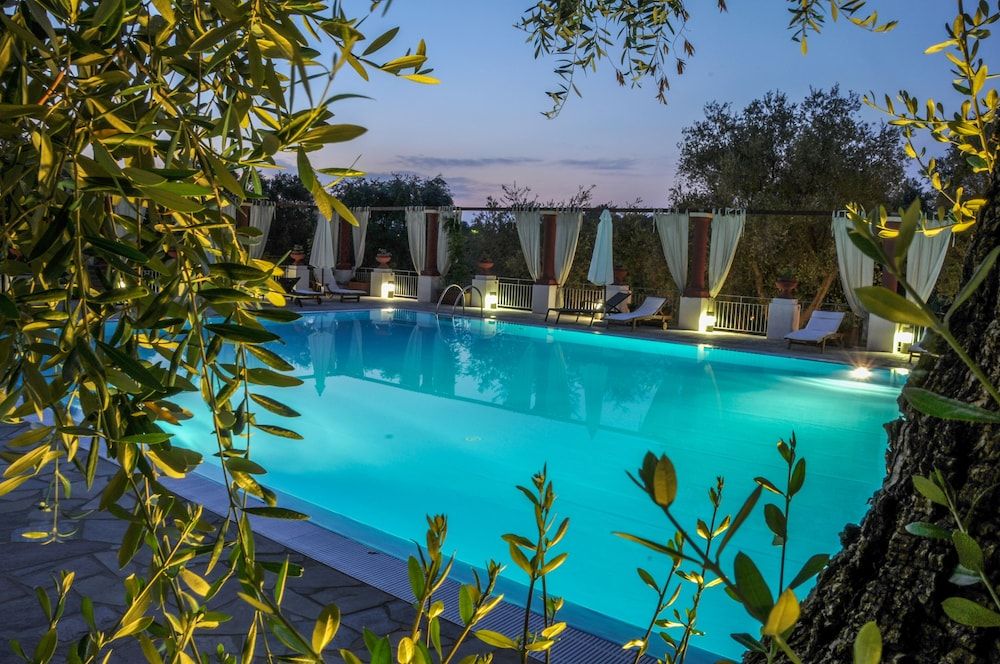 Hotel Resort Poggio degli Ulivi 1