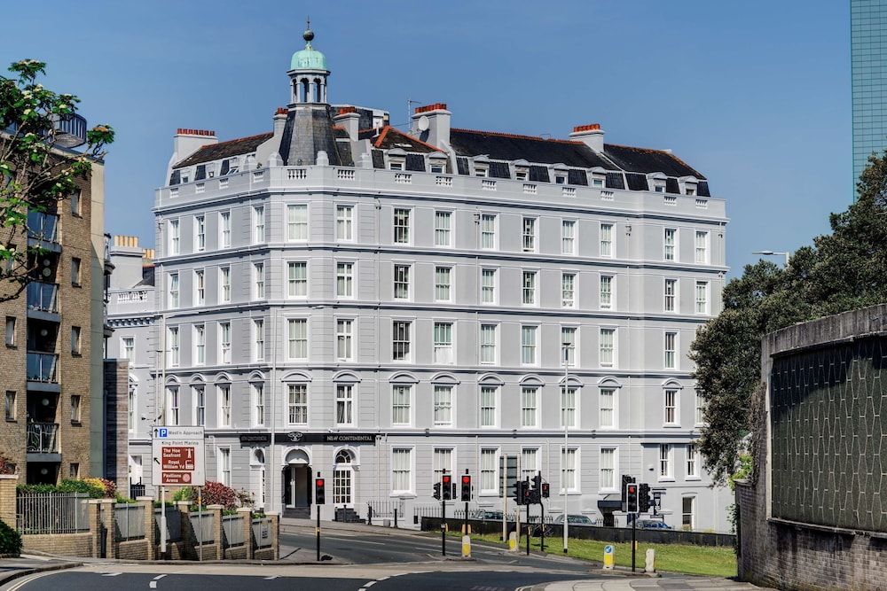 New Continental Hotel; Sure Hotel Collection by Best Western 1