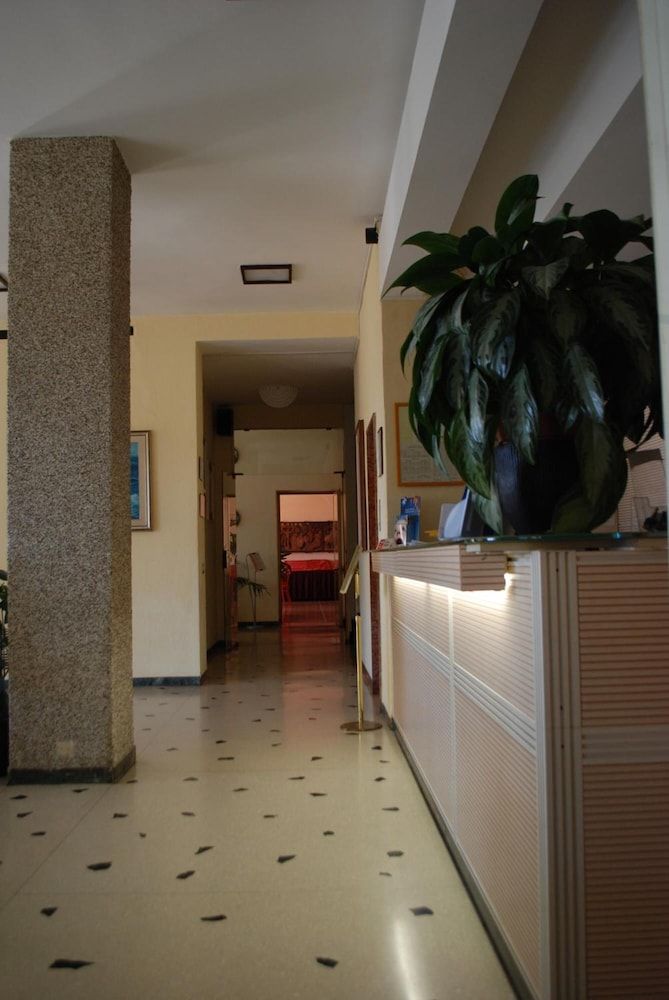 Hotel Palace 2