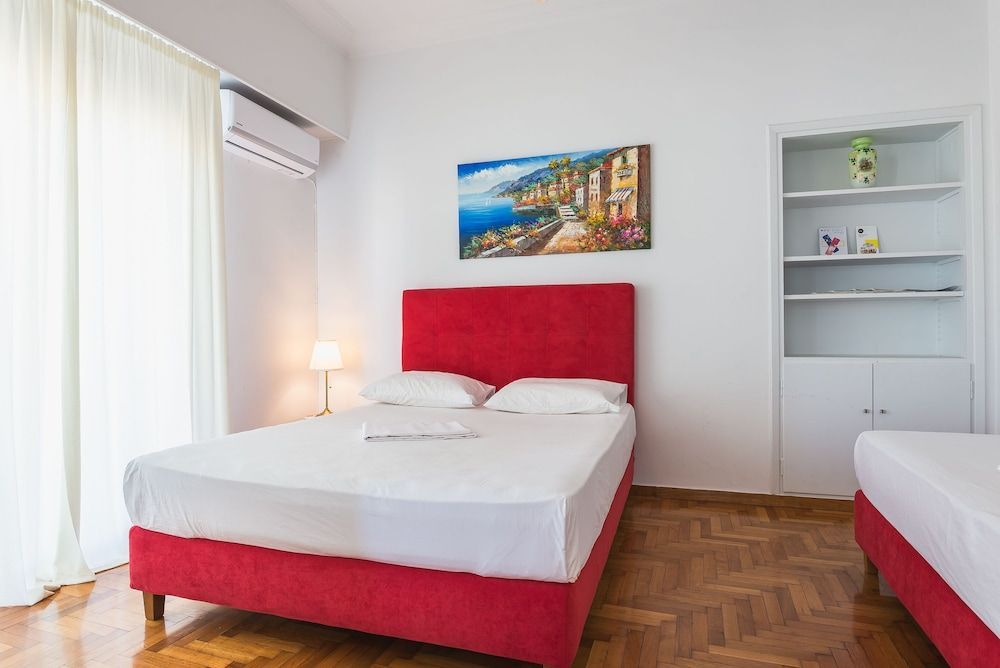 Super Paradise Apartments 2