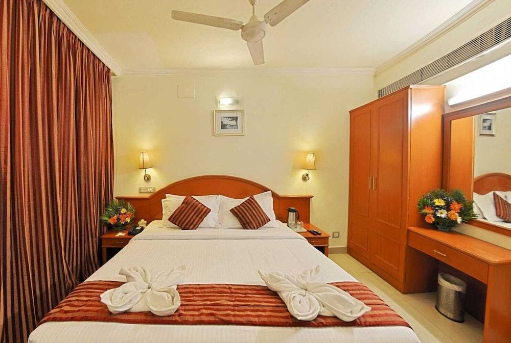 Hotel Chandra Park 1