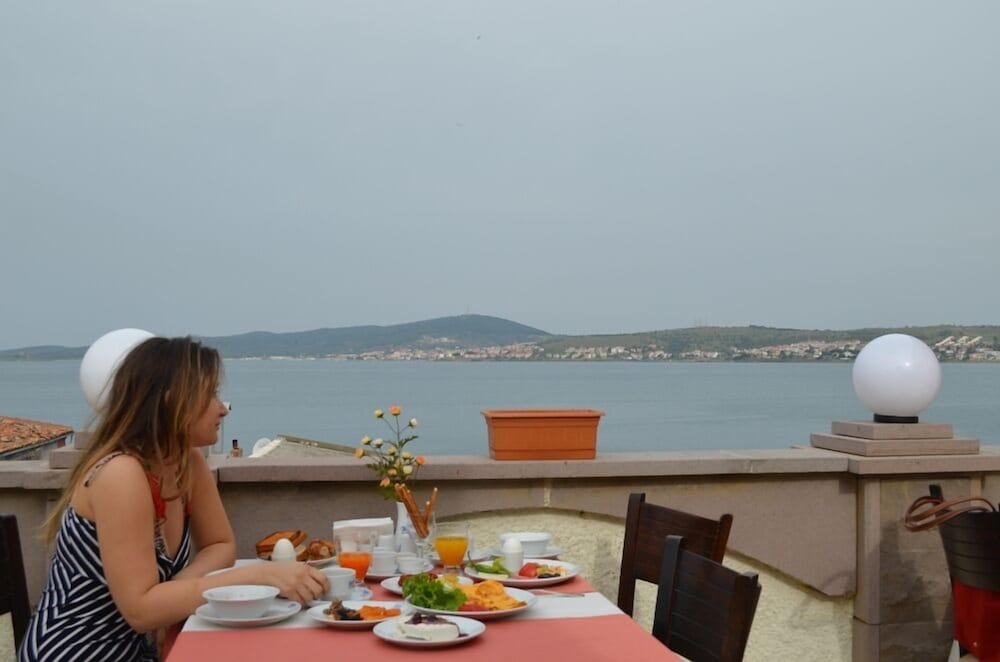 Ayvalık Palas Hotel 1