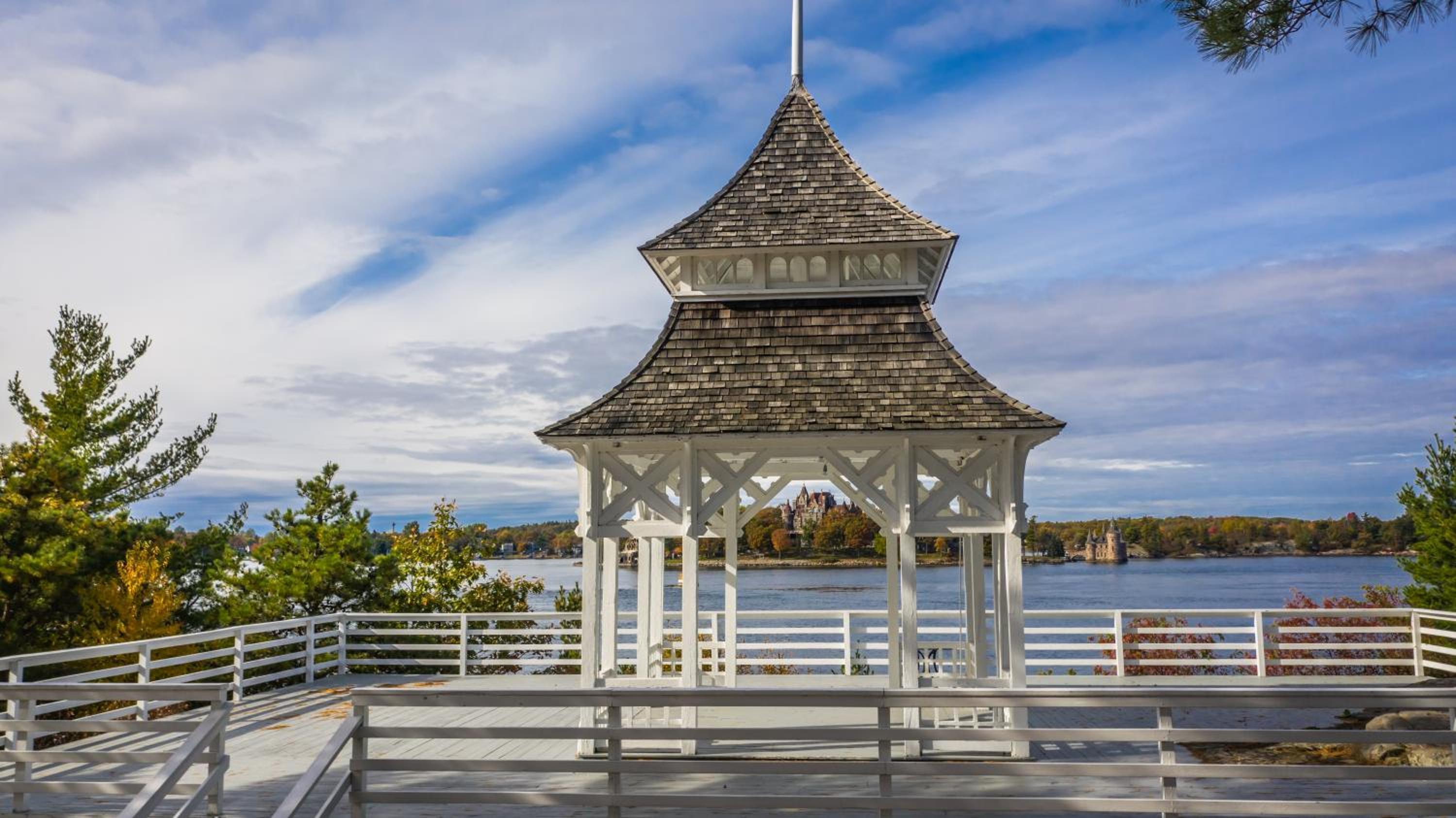 Bonnie Castle Resort & Marina 1