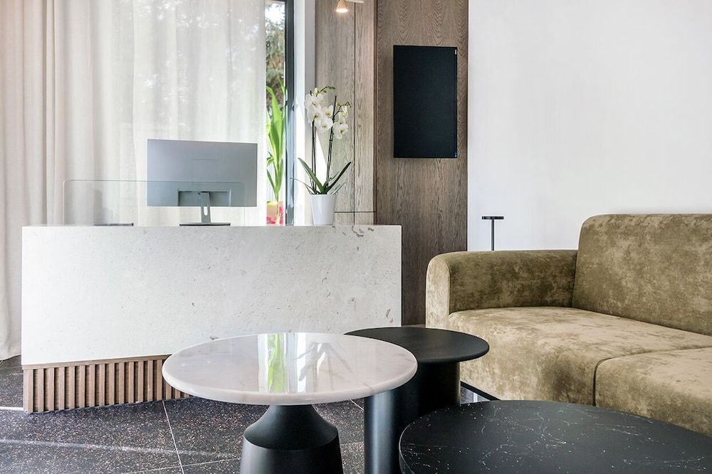 ACRO Upscale Residences 2