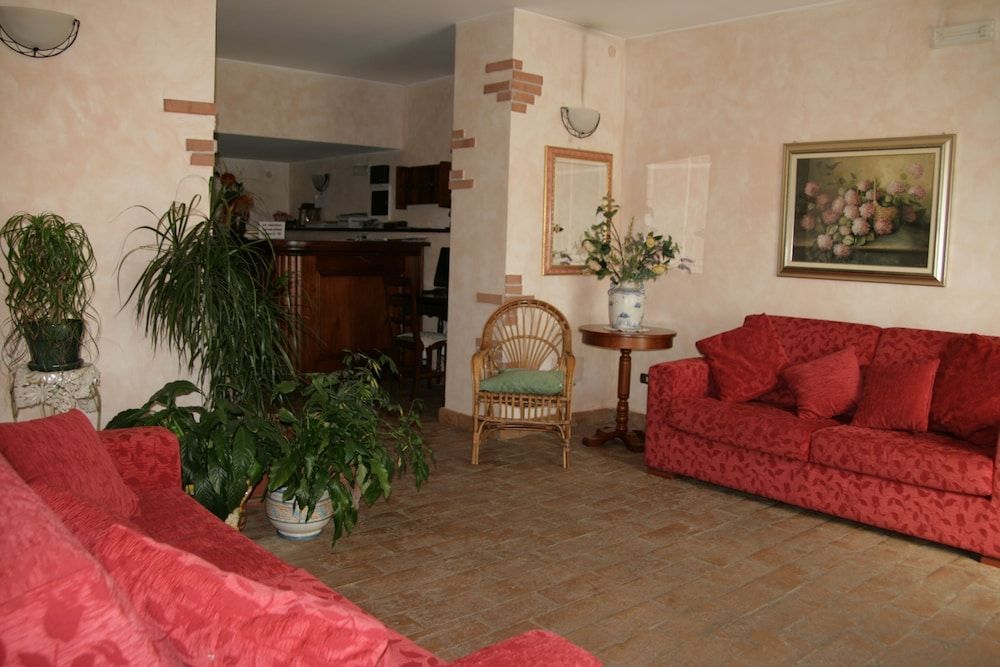 Hotel La Villa 2