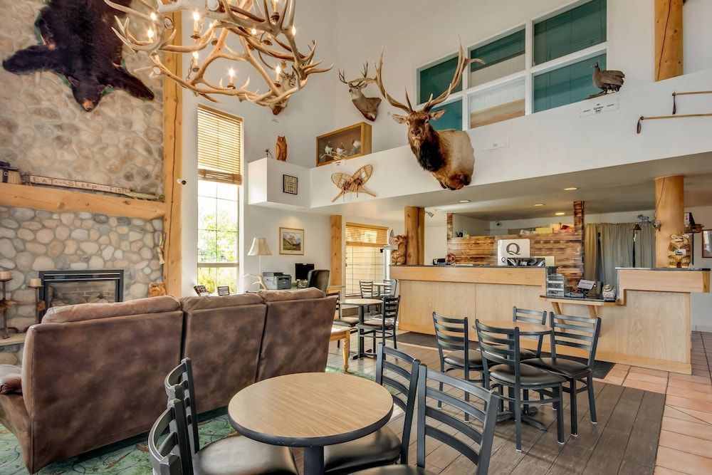 Quality Inn Belgrade - Bozeman Yellowstone Airport 2