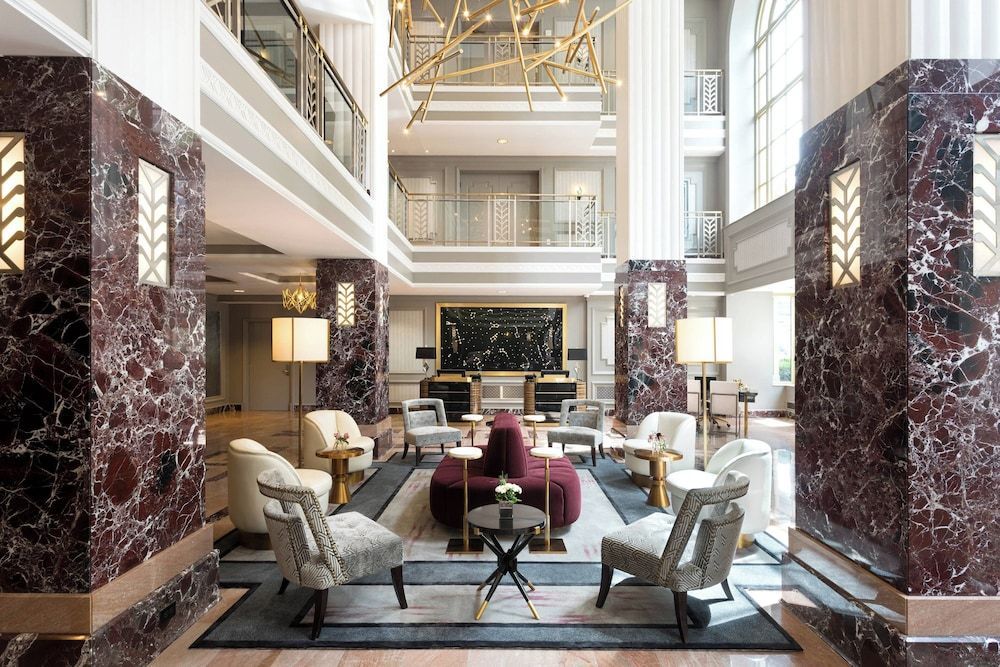 Hotel LeVeque, Autograph Collection 1