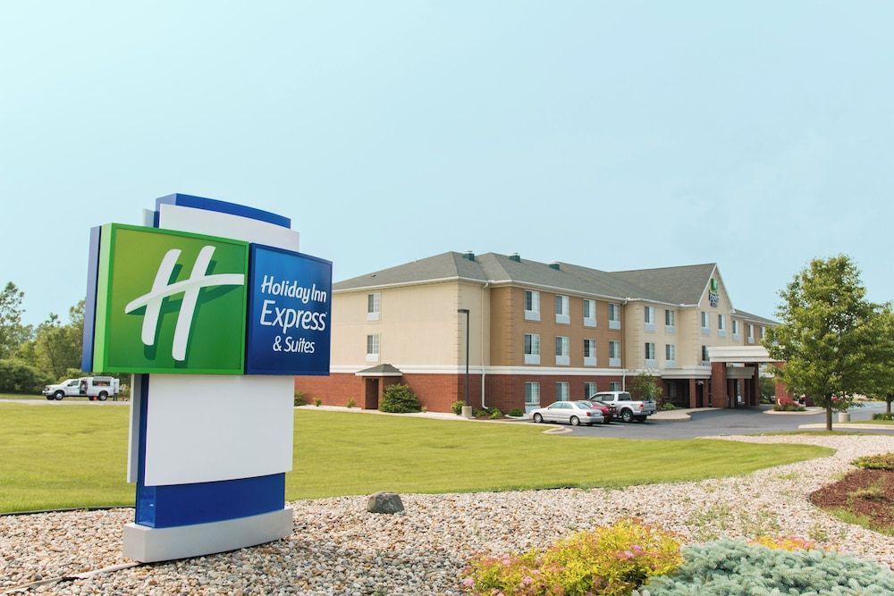 Holiday Inn Express & Suites JACKSON by IHG 1