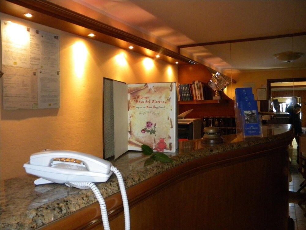 Hotel Rosa Del Tirreno 2
