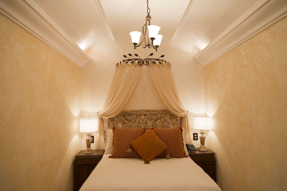 Los Pasos Boutique Hotel & Spa 2