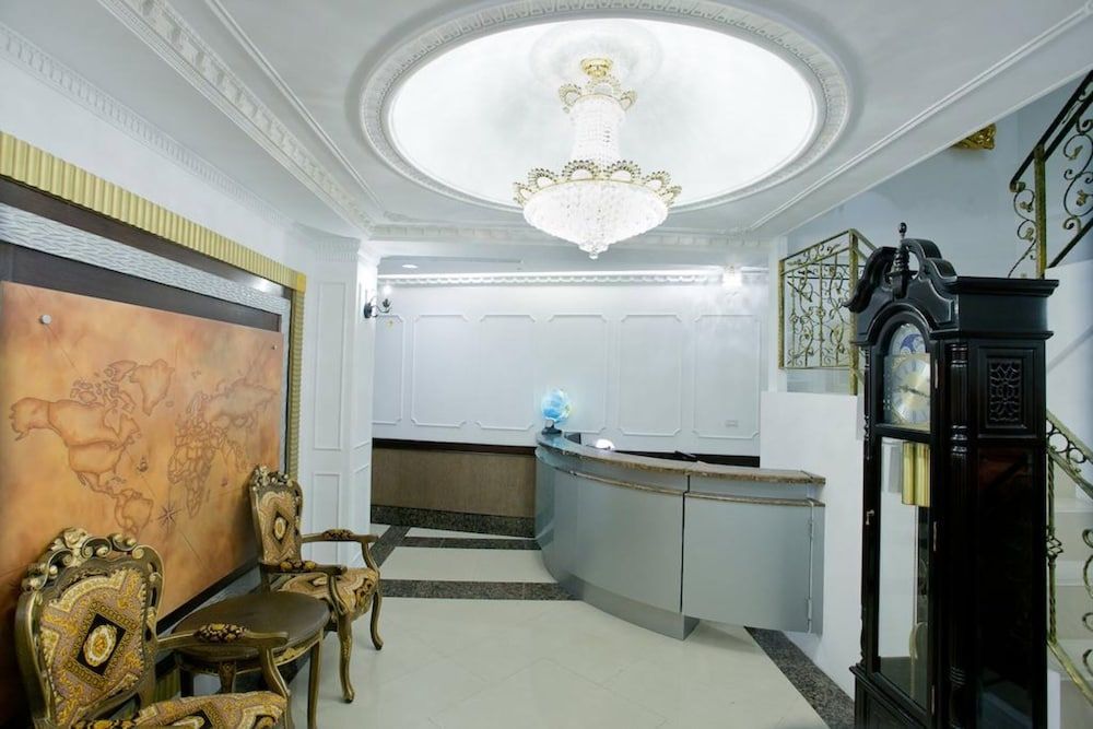 Dong Men Hotel 1
