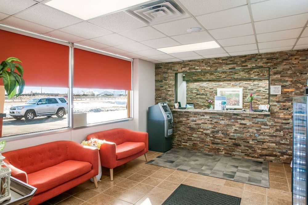 Suburban Studios Neenah-Appleton 2