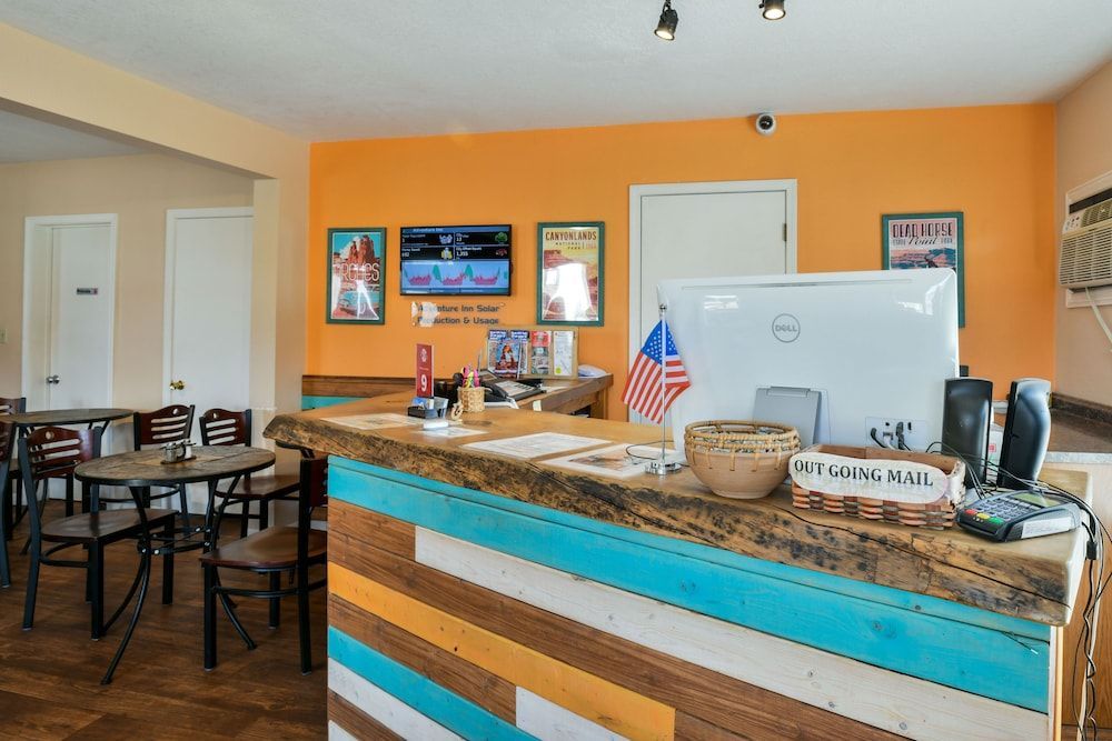 Adventure Inn Moab 2