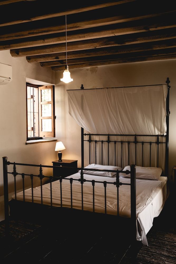 Eveleos Country House 2