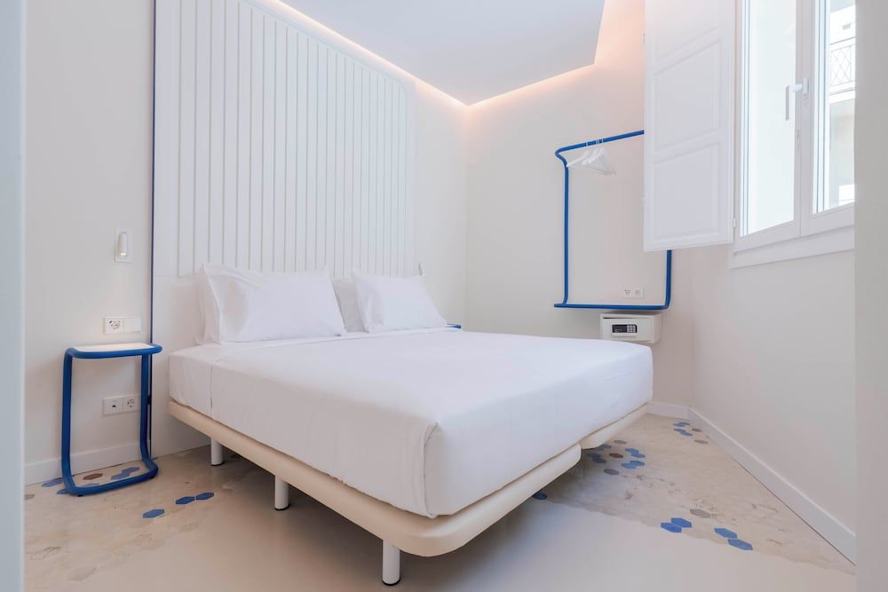SLEEP'N Valencia 1