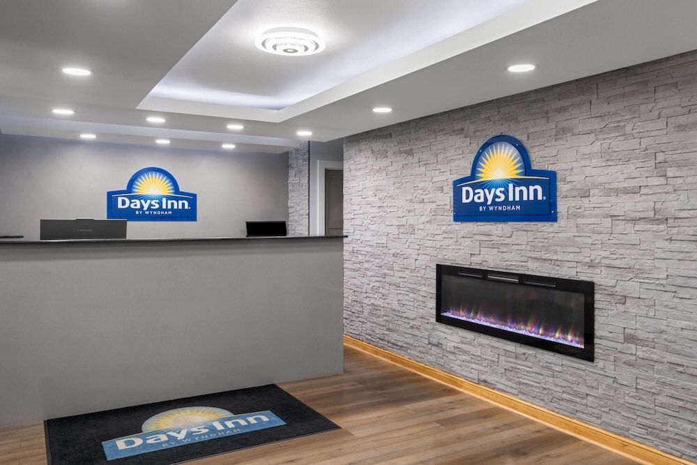 Days Inn by Wyndham Cloverdale Greencastle 2