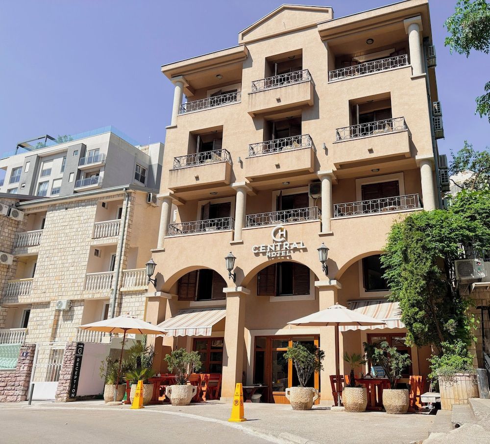 Lyon - Budva - Central Hotel & Restaurant - Budva