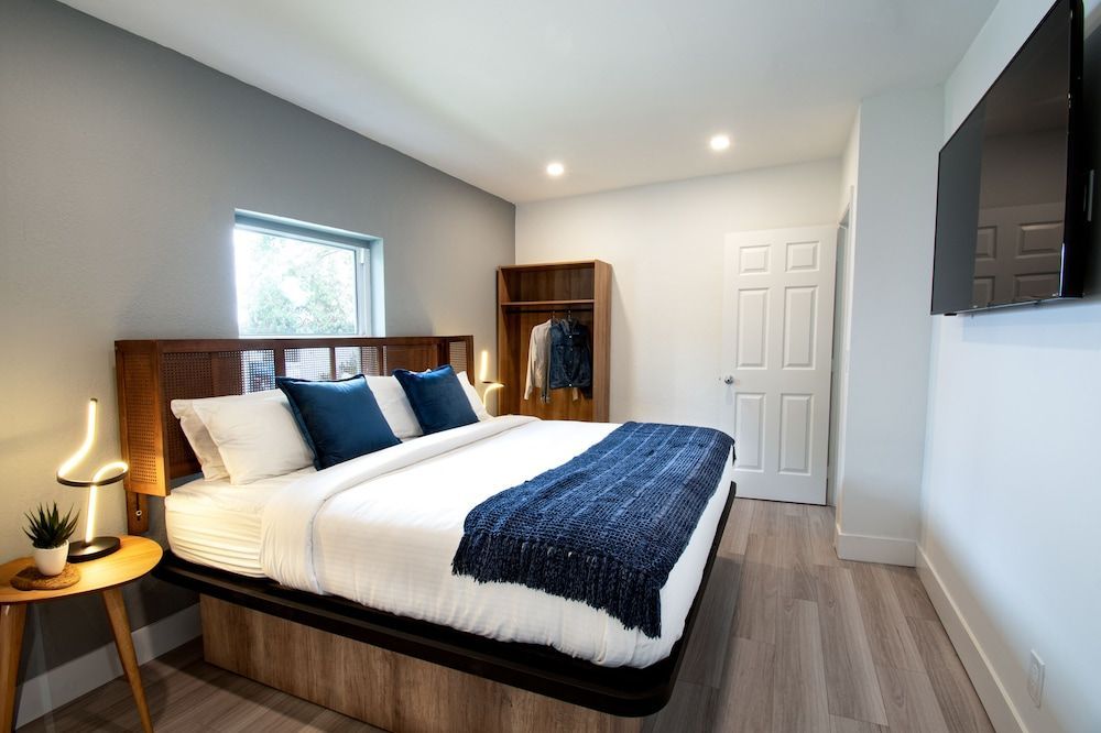 The Lauderdale Boutique Hotel 2