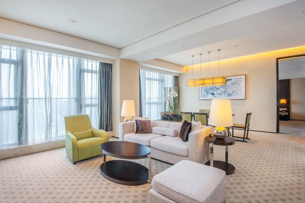 Holiday Inn Nantong Oasis Centre by IHG 2