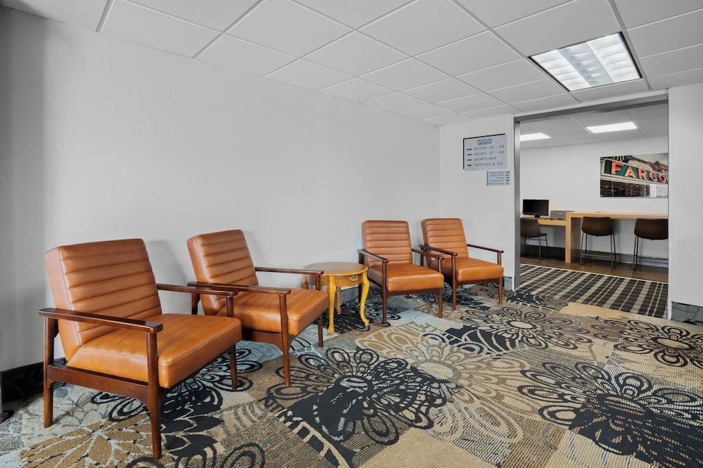 Fargo Inn and Suites 2