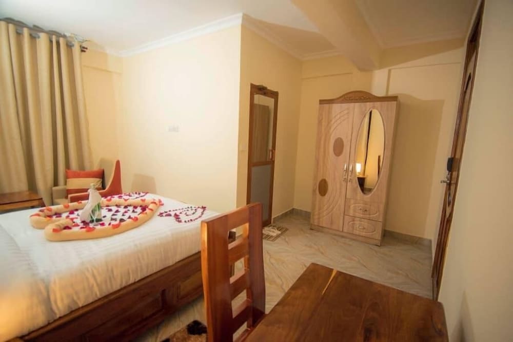 Kasi Tembo Rest House 1