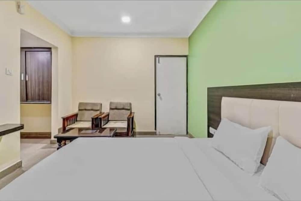 VIJAYA LAKDHMI RESIDENCY 1