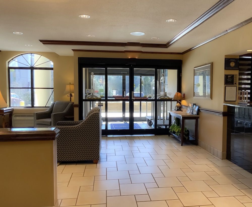 Baymont by Wyndham Asheville/Biltmore 2