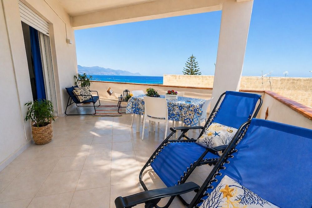 Appartamenti Abate Onda Blu Home Vista Mare Parking WiFi 1
