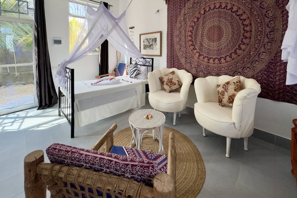 Zanzibar Lodge 2