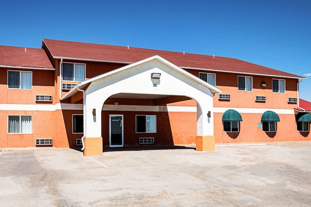 Rodeway Inn & Suites Monticello 1