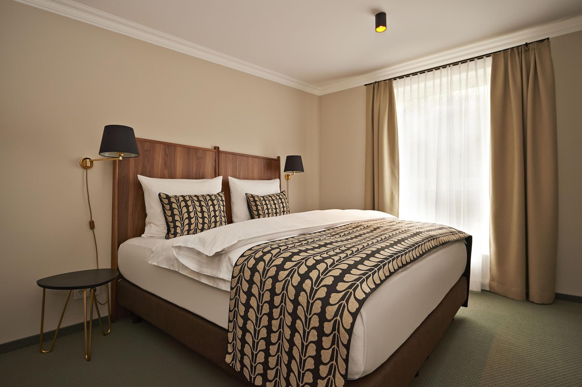 Prinz Myshkin Parkhotel 1