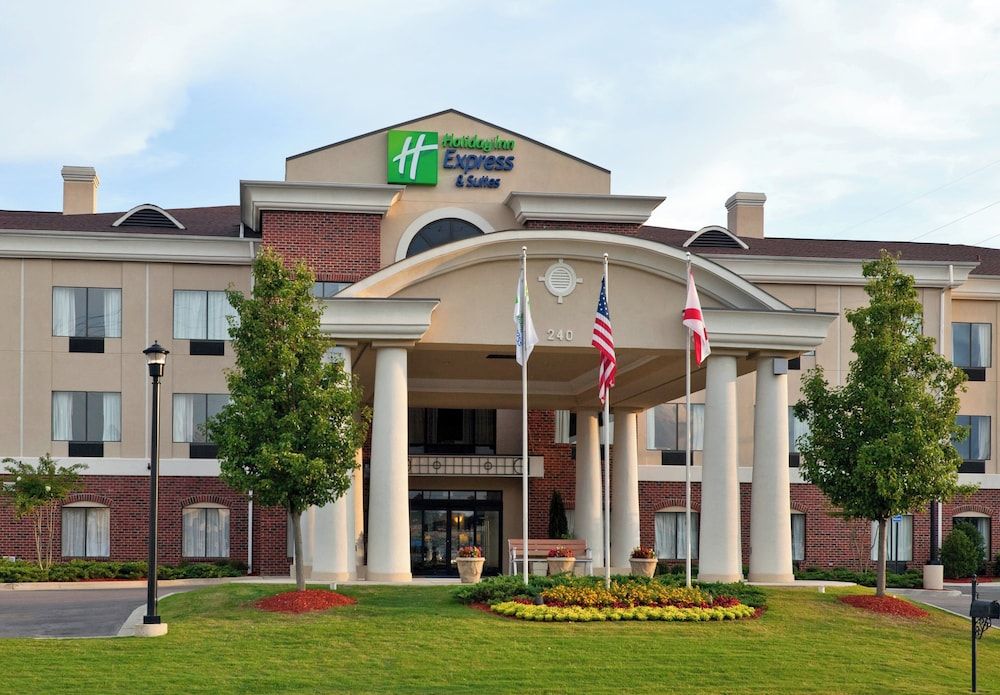 Holiday Inn Express & Suites PELL CITY by IHG 1