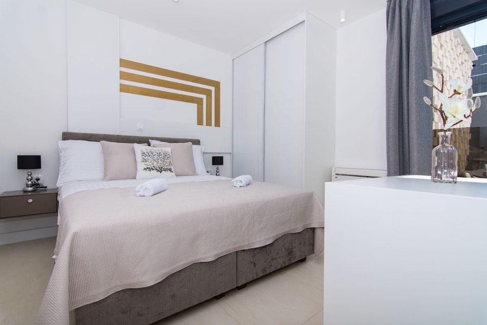 Villa 21 B 2