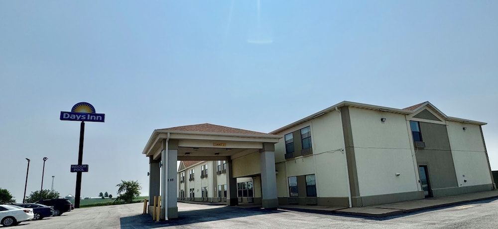 Days Inn by Wyndham Walcott Davenport 1