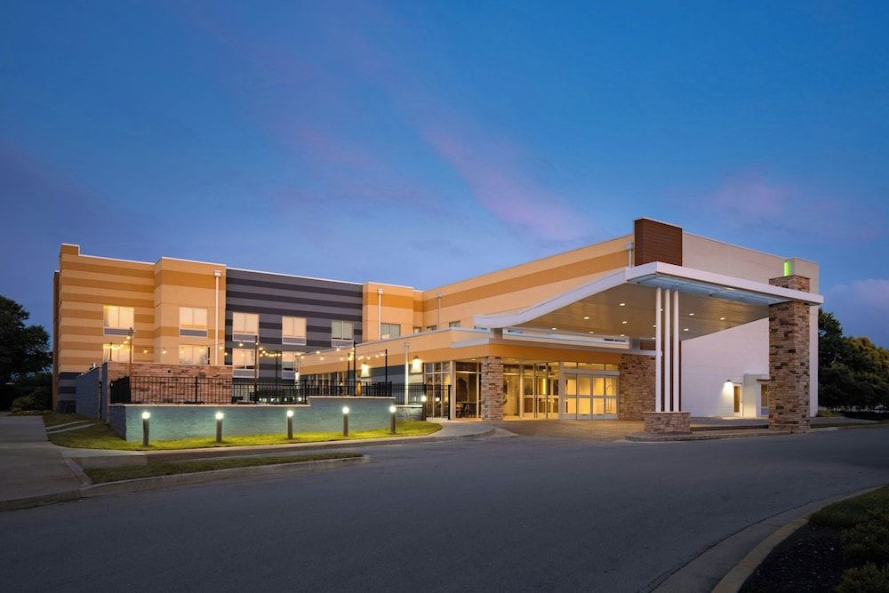 Fairfield by Marriott Inn & Suites Georgetown Lexington 1